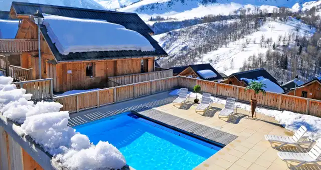 Ski et Piscine chauffée Ski et Piscine chauffée